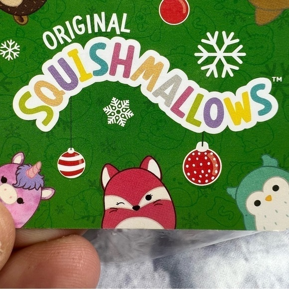 Limited edition squishmallow Christmas ornament. 2022 ornament hedgehog - Picture 2 of 5